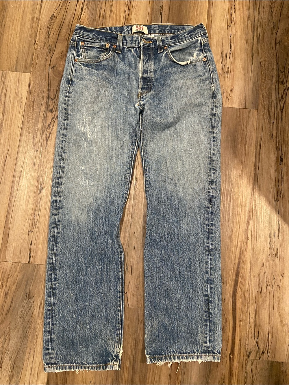 Vintage 90's authentic worn in Levi 501 original button fly jeans 34/32 straight